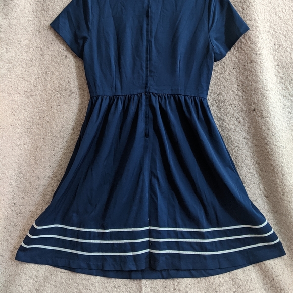 Sailor Dress - Picture 2 of 3